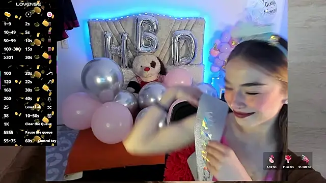 Mia Victoria22 online show from 06.15.26