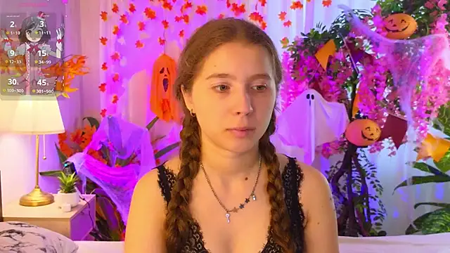 Snapshot of CatherineRichards chatting on 10.19.25 CatherineRichards online show from 10.19.25