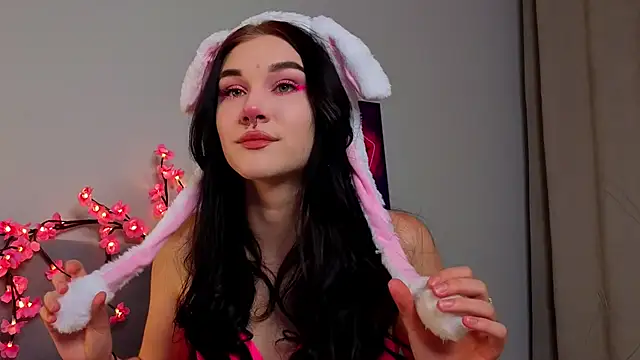 JenniferSullivan online show from 10.24.25