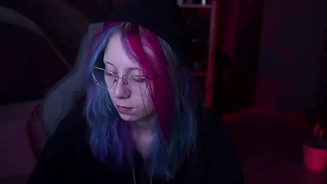 SakuraBliss online show from 11.14.25