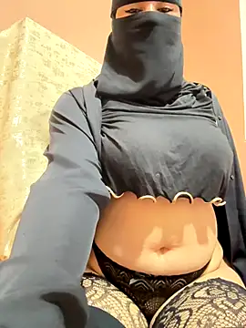  Laiali  online show from 11.19.25