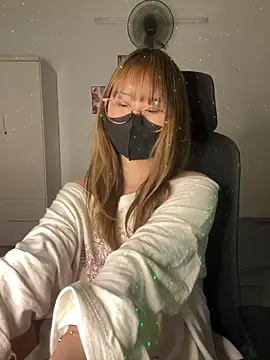 Meowyeuk6 online show from 04.16.26