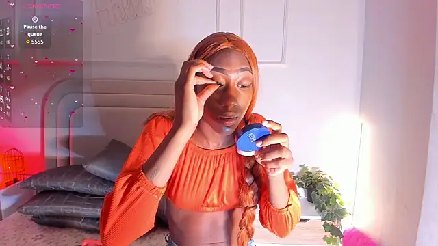 Anamonrroe online show from 09.29.25