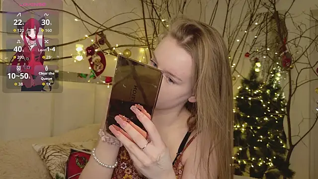 Lucy Shaw online show from 12.18.25