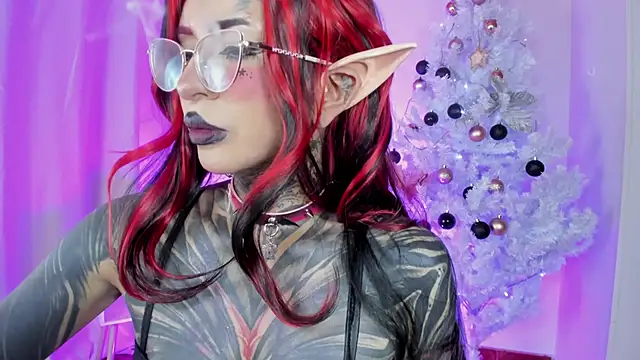 Nickidoll66- online show from 12.19.25