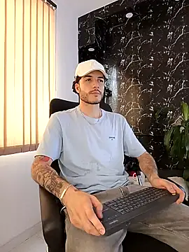 Rafael Mendezz online show from 02.12.26