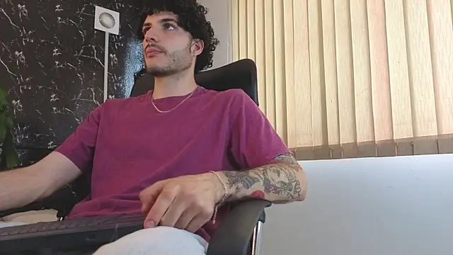 Rafael Mendezz online show from 04.15.26