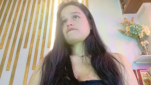 Snapshot of Jennifer_Vega1 chatting on 10.22.25 Jennifer Vega1 online show from 10.22.25