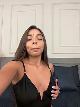 AnnyVega  online show from 10.11.25