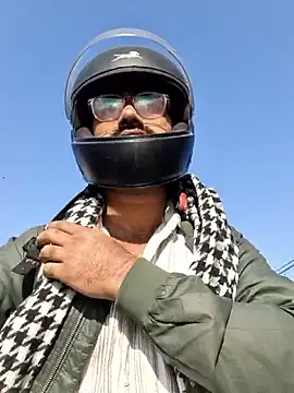 YoursThickDick online show from 01.17.26