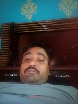 Snapshot of Raju_fuckerr chatting on 04.20.26 Raju fuckerr online show from 04.20.26