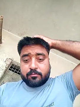 Snapshot of Raju_fuckerr chatting on 05.18.26 Raju fuckerr online show from 05.18.26