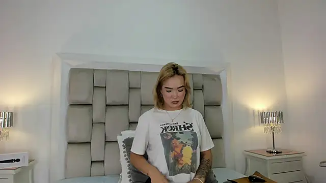 frehia dimou online show from 02.19.26