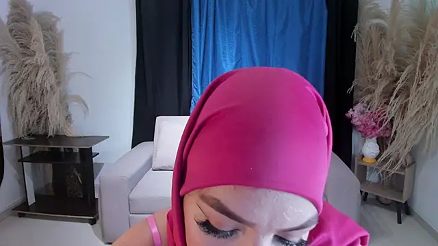 Snapshot of SofiaRivera1 chatting on 06.07.26 SofiaRivera1 online show from 06.07.26
