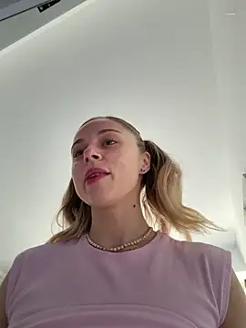 BabyAnais online show from 04.17.26