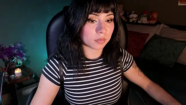 GaiaJoness online show from 11.27.25