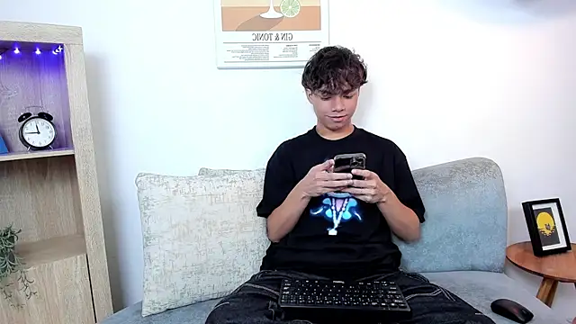 Honeymoon sariel online show from 11.23.25