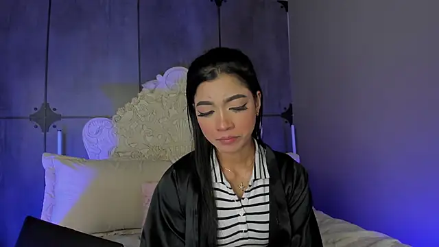 NaishaFord 1 online show from 10.04.25