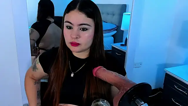 AdeleJhones online show from 11.11.25