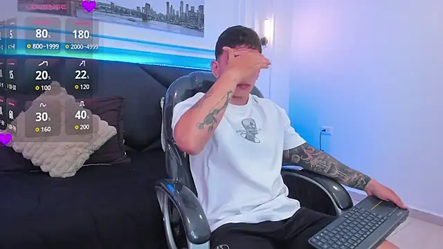 Thomas moon online show from 11.07.25