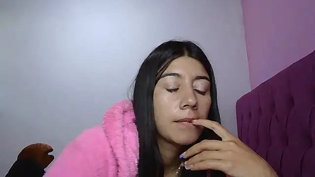 Madow Lu online show from 10.24.25