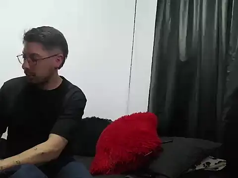 Letorres96 online show from 04.13.26