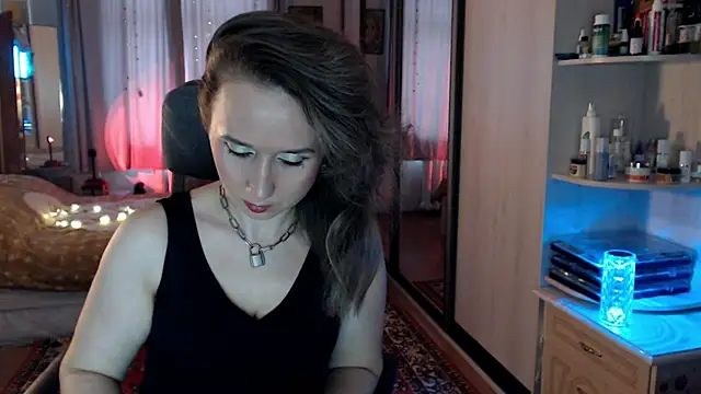 ClassyInna online show from 11.11.25