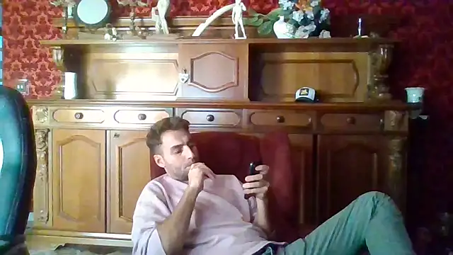 Torissimo92 online show from 10.19.25