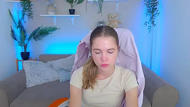 Spicy Lexi online show from 09.17.25