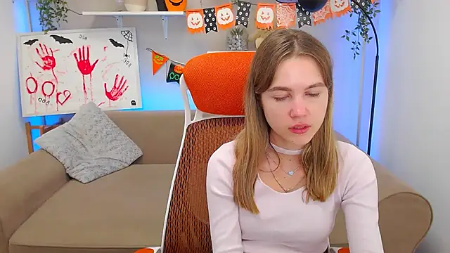 Spicy Lexi online show from 10.21.25