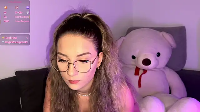 ScarlettSmithX online show from 11.17.25