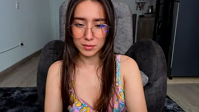Snapshot of Adhara_Kitten chatting on 05.16.26 Adhara Kitten online show from 05.16.26