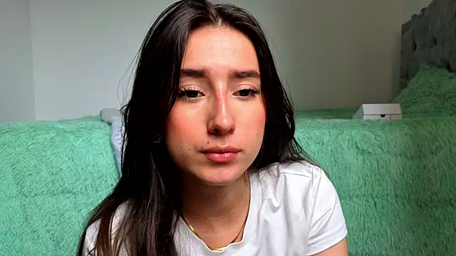 Snapshot of Adhara_Kitten chatting on 07.09.26 Adhara Kitten online show from 07.09.26