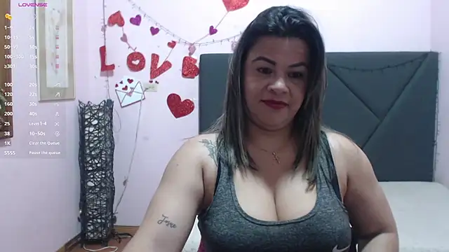 pamela echeverria online show from 03.27.26