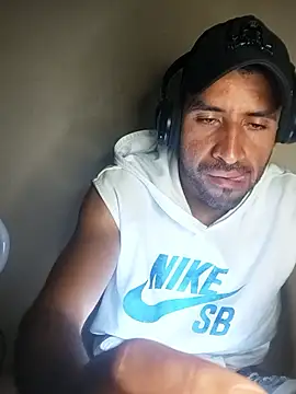 Alexsexygamer online show from 11.13.25