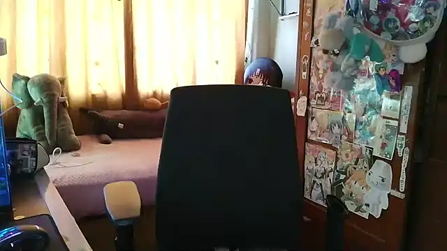 Terraelowen online show from 04.18.26