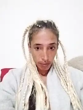 Snapshot of catrina_love chatting on 04.01.26 catrina love online show from 04.01.26