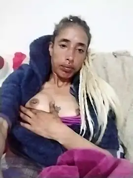 Snapshot of catrina_love chatting on 04.06.26 catrina love online show from 04.06.26