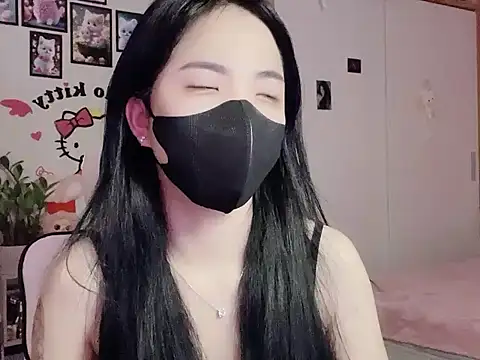 keelinnn19 online show from 11.15.25