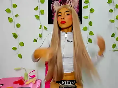xamila muaa online show from 06.05.26
