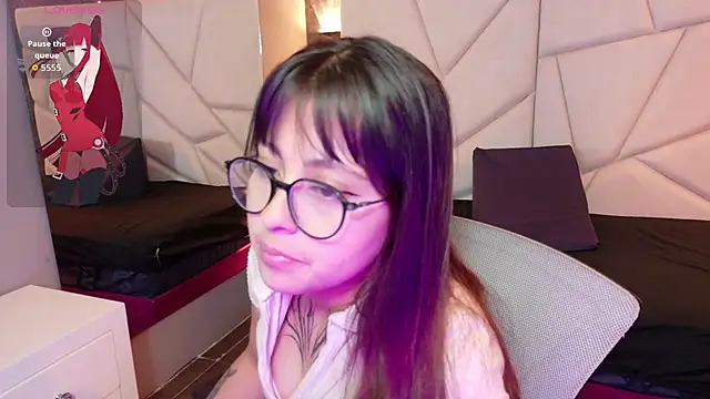 sophiaa 7 online show from 10.07.25