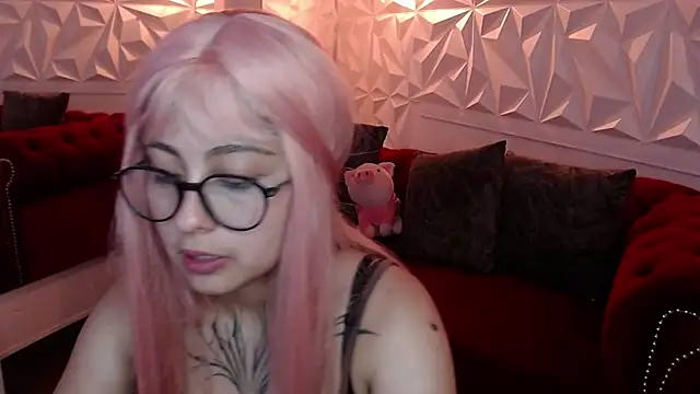 sophiaa 7 online show from 03.05.26