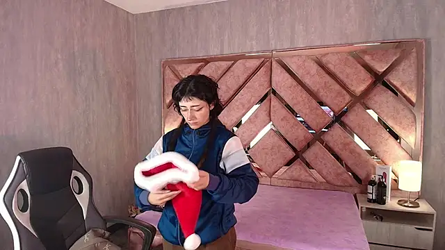 Babyyrasta666 online show from 12.14.25