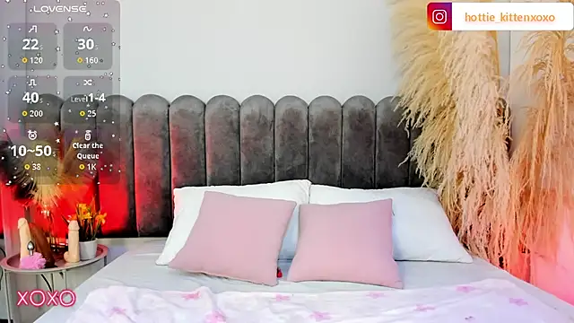 Viollet xoxo online show from 09.15.25