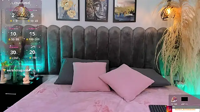 Viollet xoxo online show from 10.02.25