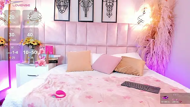 Viollet xoxo online show from 03.04.26