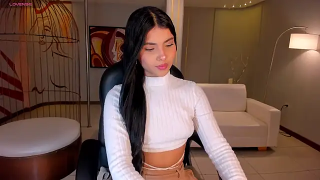 MiaLaurence online show from 01.09.26