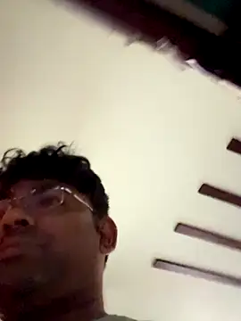 Snapshot of TELUGU-HYDDICK4u chatting on 11.05.25 TELUGU-HYDDICK4u online show from 11.05.25