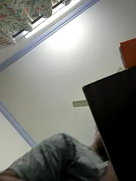 Snapshot of TELUGU-HYDDICK4u chatting on 11.06.25 TELUGU-HYDDICK4u online show from 11.06.25