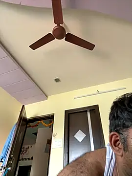 Snapshot of TELUGU-HYDDICK4u chatting on 11.20.25 TELUGU-HYDDICK4u online show from 11.20.25